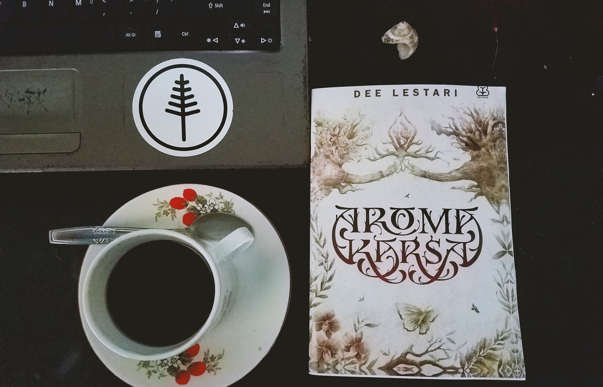 Review Buku Aroma Karsa karya Dewi Lestari Rasssian